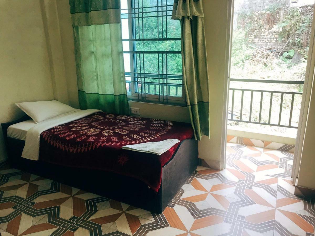 Mangal Homestay Pokhara Eksteriør billede